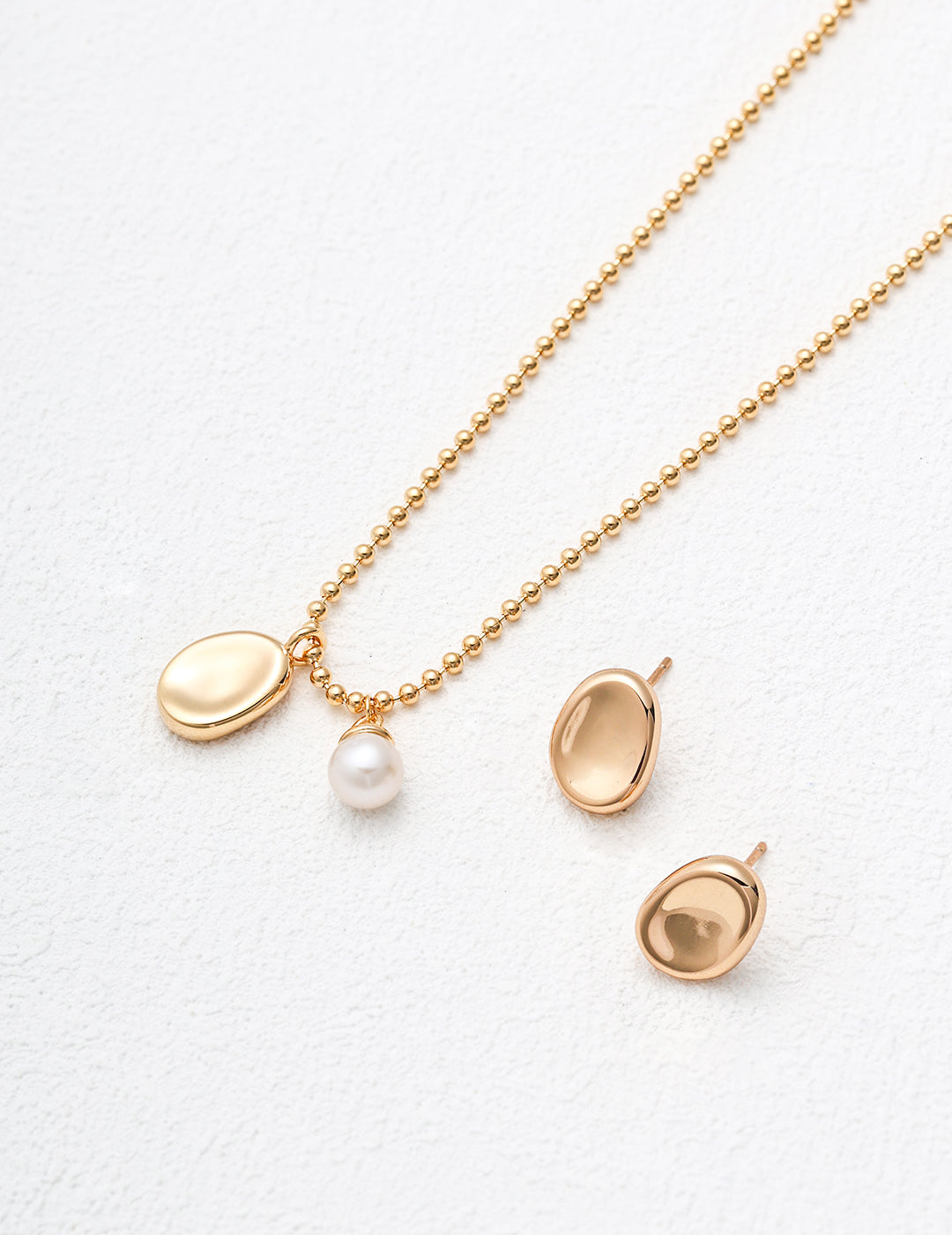 Elegant Sterling Silver Pearl Necklace