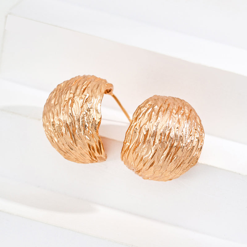 Retro Golden Fashion Earrings