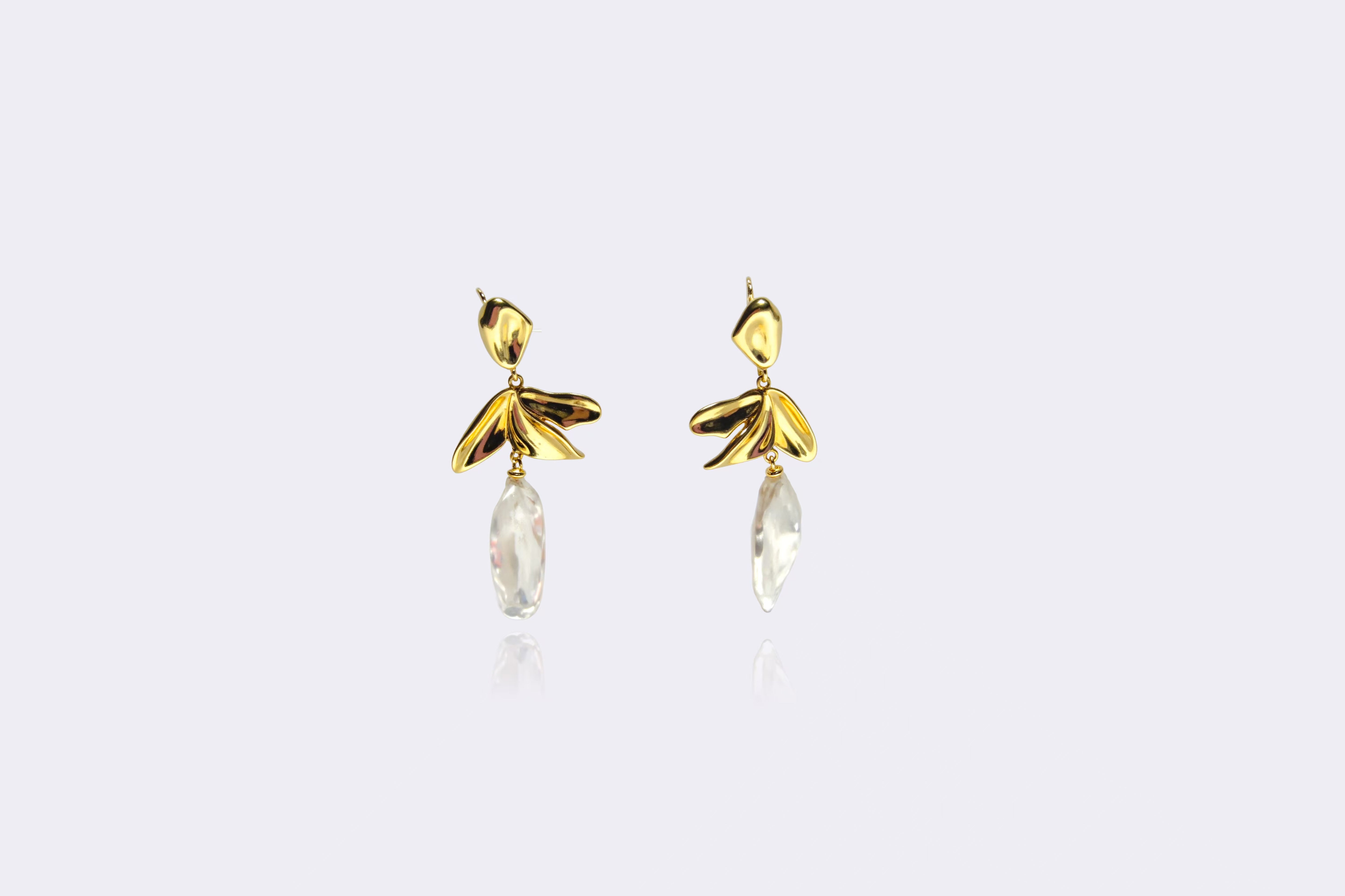 Golden Petal Elegance Earrings with Baroque Pearl Droplets
