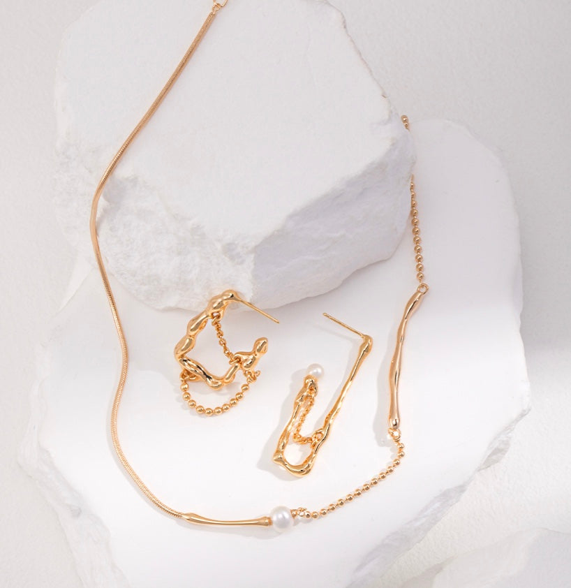 Pure Silver Round Pearl Necklace