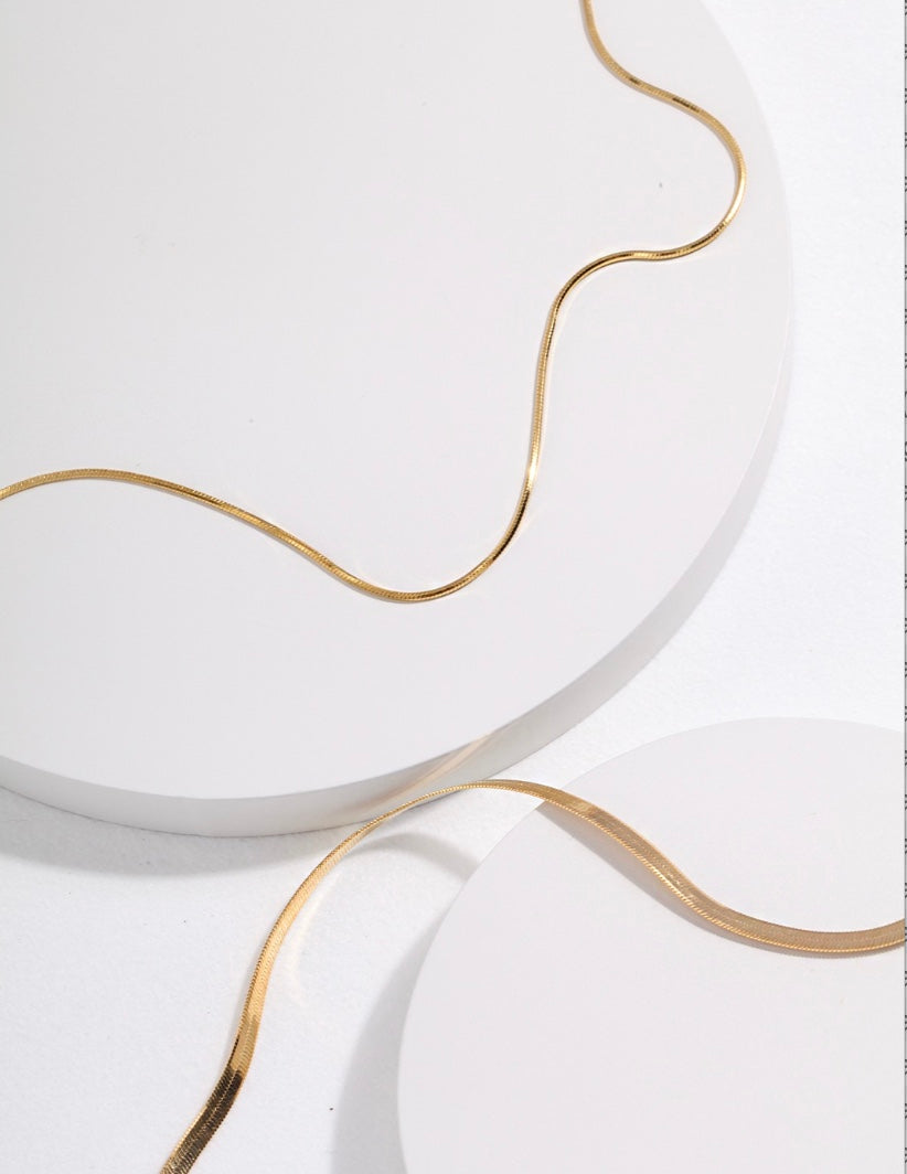 Sleek Serpentine Sterling Silver/ Gold Necklace