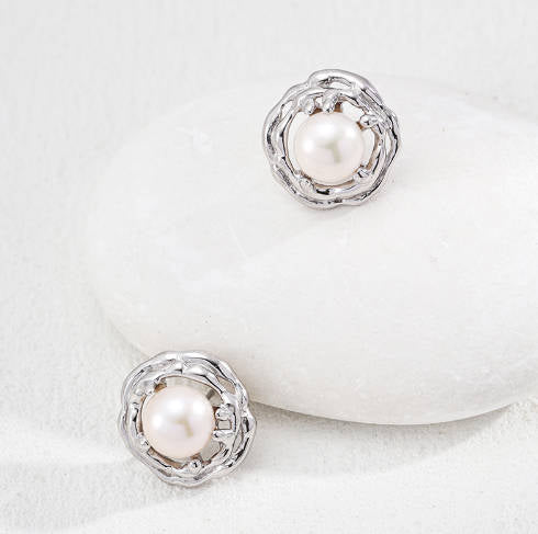 Elegant Golden Pearl Earrings