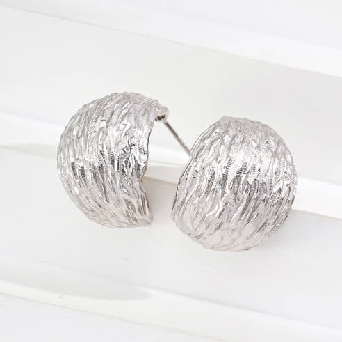 Retro Golden Fashion Earrings