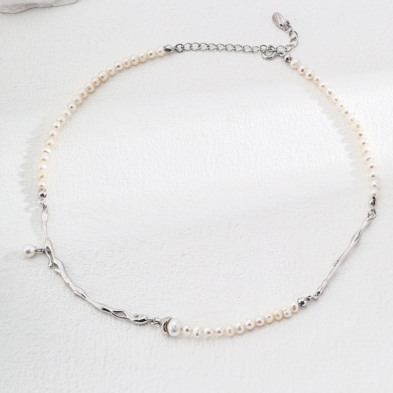 Stylish Sterling Silver Pearl Necklace
